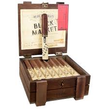 ALEC BRADLEY BLACK MARKET ROBUSTO (22)