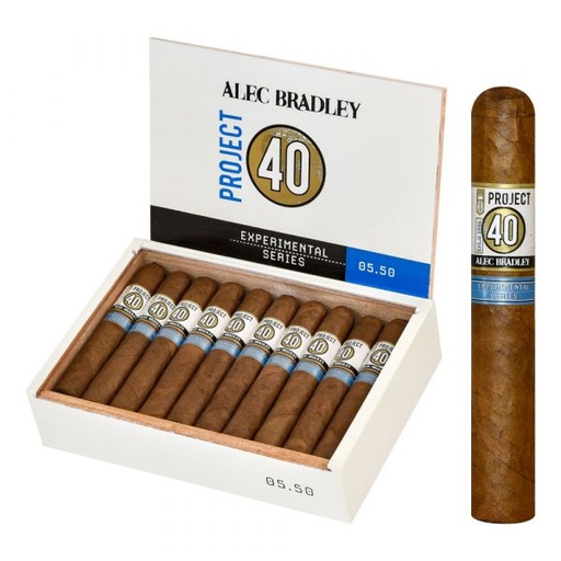 [INTREF000461] ALEC BRADLEY PROJECT 40 CHURCHILL 7X52  (24)