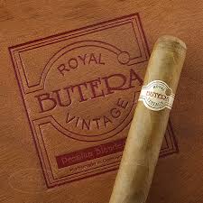 [INTREF002028] BUTERA ROYAL VINTAGE DORADO 652 (52X6)