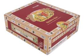 [INTREF009421] ROMEO Y JULIETA RESERVA REAL VERONAS COURT ENTUBO(44X51/2