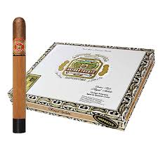 [INTREF000643] AF CHAT FUENTE ROYAL SALUTE NAT 75/8 X 54