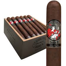[INTREF009597] LA GLORIA CUBANA SERIE R BLACK NO.FORTY-EIGHT 7 X 48 BP (18)