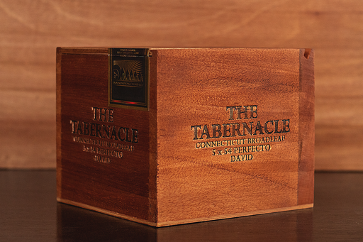 [INTREF003764] FOUNDATION TABERNACLE BROAD LEAF PERFECTO DAVID 5X54(25)