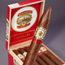 [INTREF004191] GH PYRAMID RED 6 1/8 X 52 (20) GRAN HABANO
