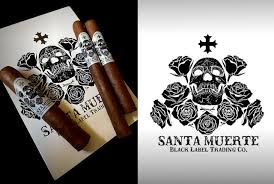 [INTREF007769] OVEJA NEGRA SANTA MUERTE SHORT ROB 4 3/4X52  (20)