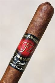[INTREF005843] LFD DOUBLE LIGERO LANCERO OSCURO (20) LA FLOR DOMINCANA