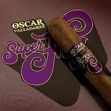 [INTREF010158] LEAF BY OSCAR SUPER FLY SUPER TORO 6*54 MADURO (20)