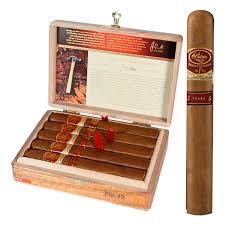 [INTREF000233] PADRON FAMILY RESERVE NO.45 NATURAL 6X52  (10)