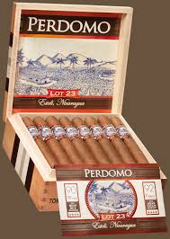 [INTREF008303] PERDOMO LOT 23 NAT S GRN TORO 6X50 (24)