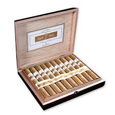 [INTREF009363] RP VINTAGE 1999 CHURCHILL 7X48 (20) ROCKY PATEL