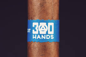 [INTREF000353] SOUTHERN DRAW 300 HANDS TRIO HABANO CONN MADURO COLON(5 1/4 X 44)3CT